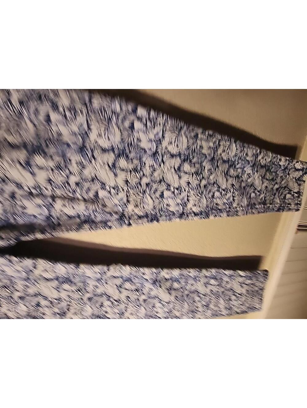 🔥Tommy Bahama Women’s 4 Blue/White Palms Print Ankle Denim Stretch Jeans Floral - Picture 4 of 9